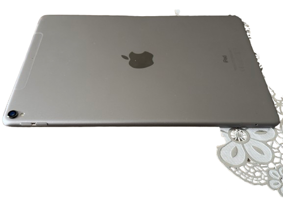 iPad Pro 1st Gen 10.5 256gb Space Grey WiFi