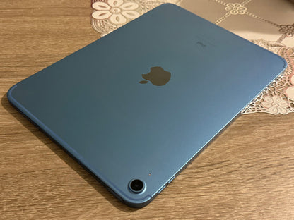 iPad 10th Gen 10.9 256gb W/C 5G Blue Unlocked