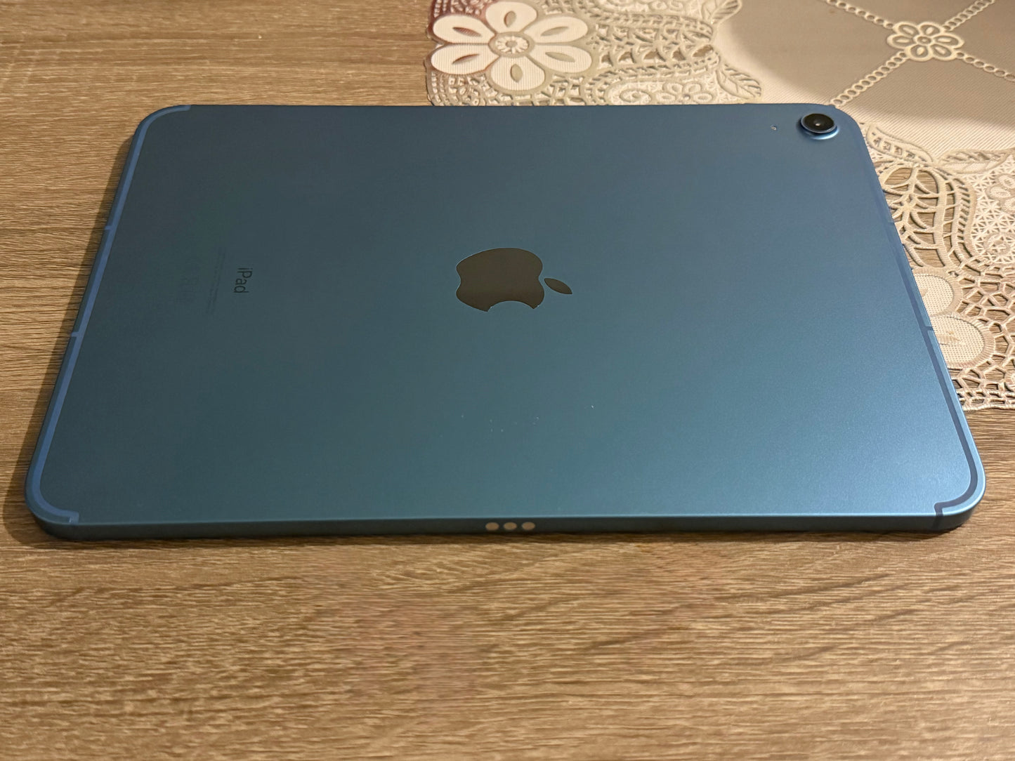 iPad 10th Gen 10.9 256gb W/C 5G Blue Unlocked