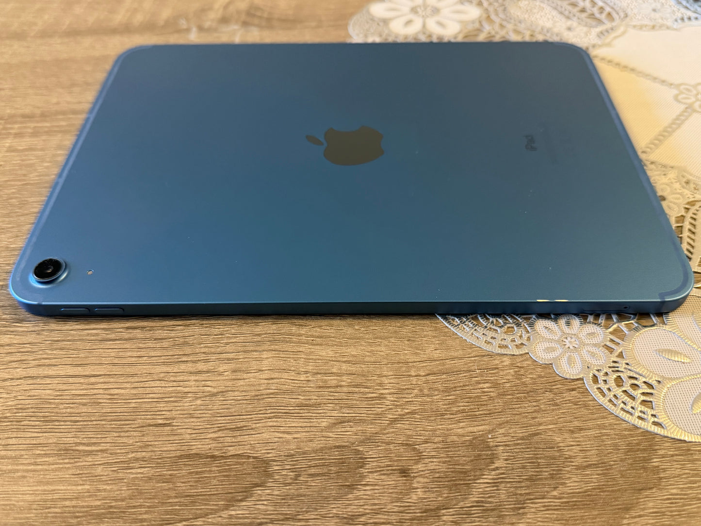 iPad 10th Gen 10.9 256gb W/C 5G Blue Unlocked