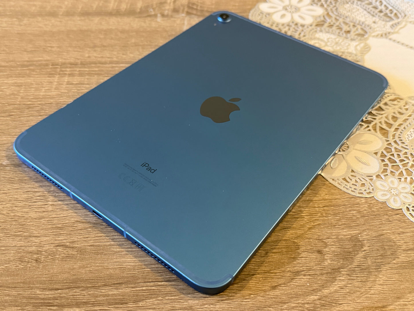 iPad 10th Gen 10.9 256gb W/C 5G Blue Unlocked