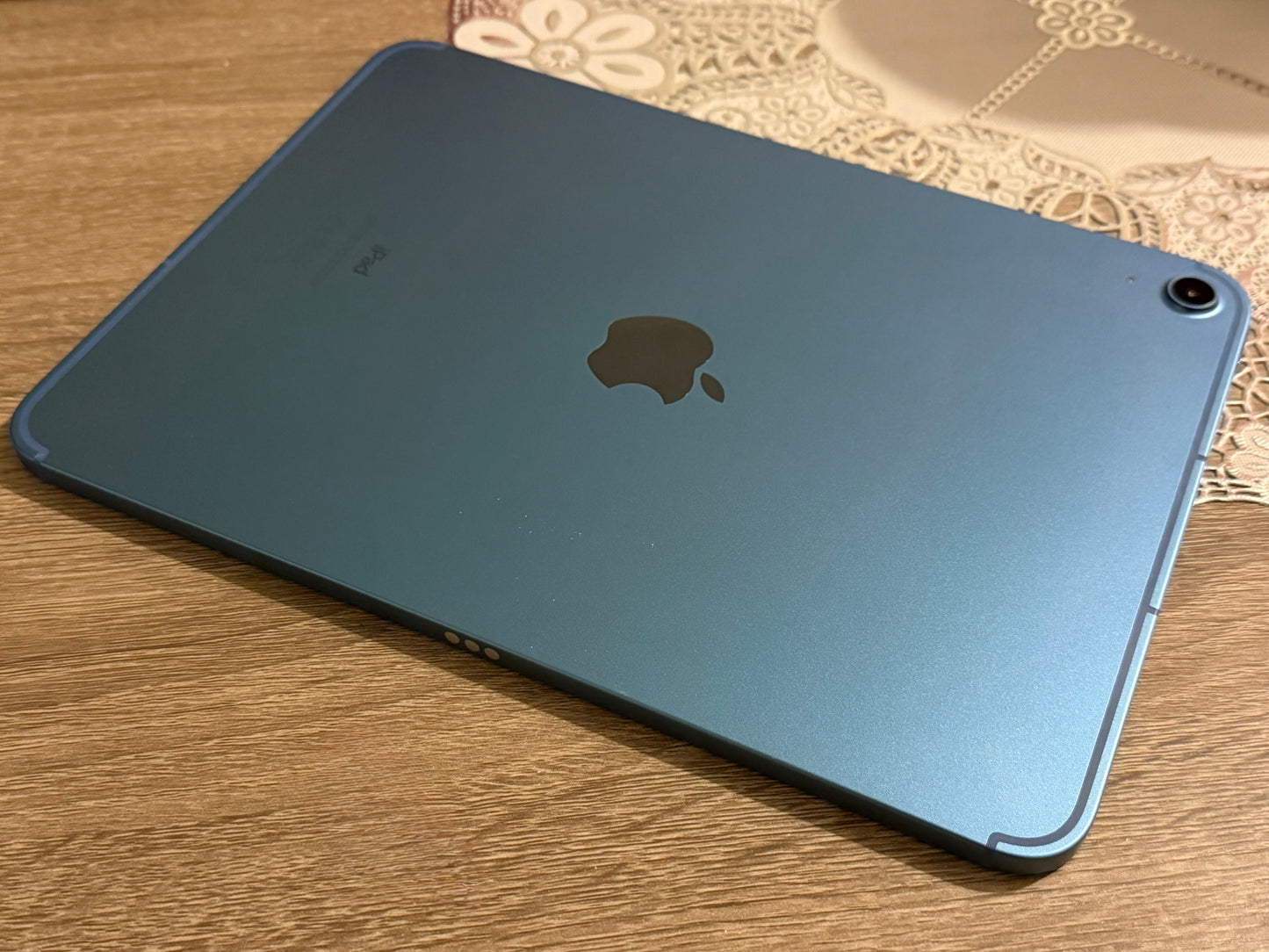 iPad 10th Gen 10.9 256gb W/C 5G Blue Unlocked