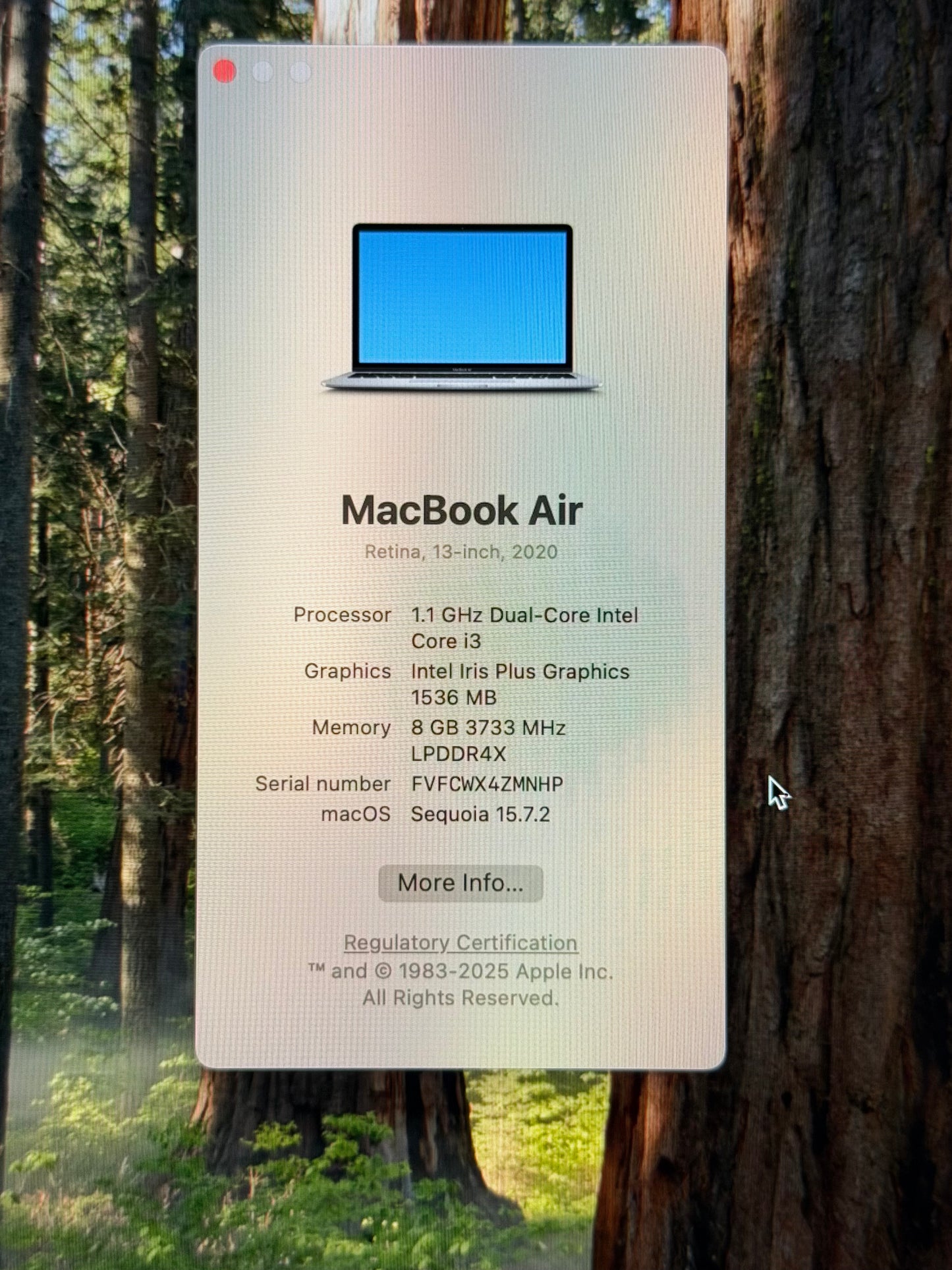 MacBook Air 13” M1 Chip 2020 8gb Ram 256gb