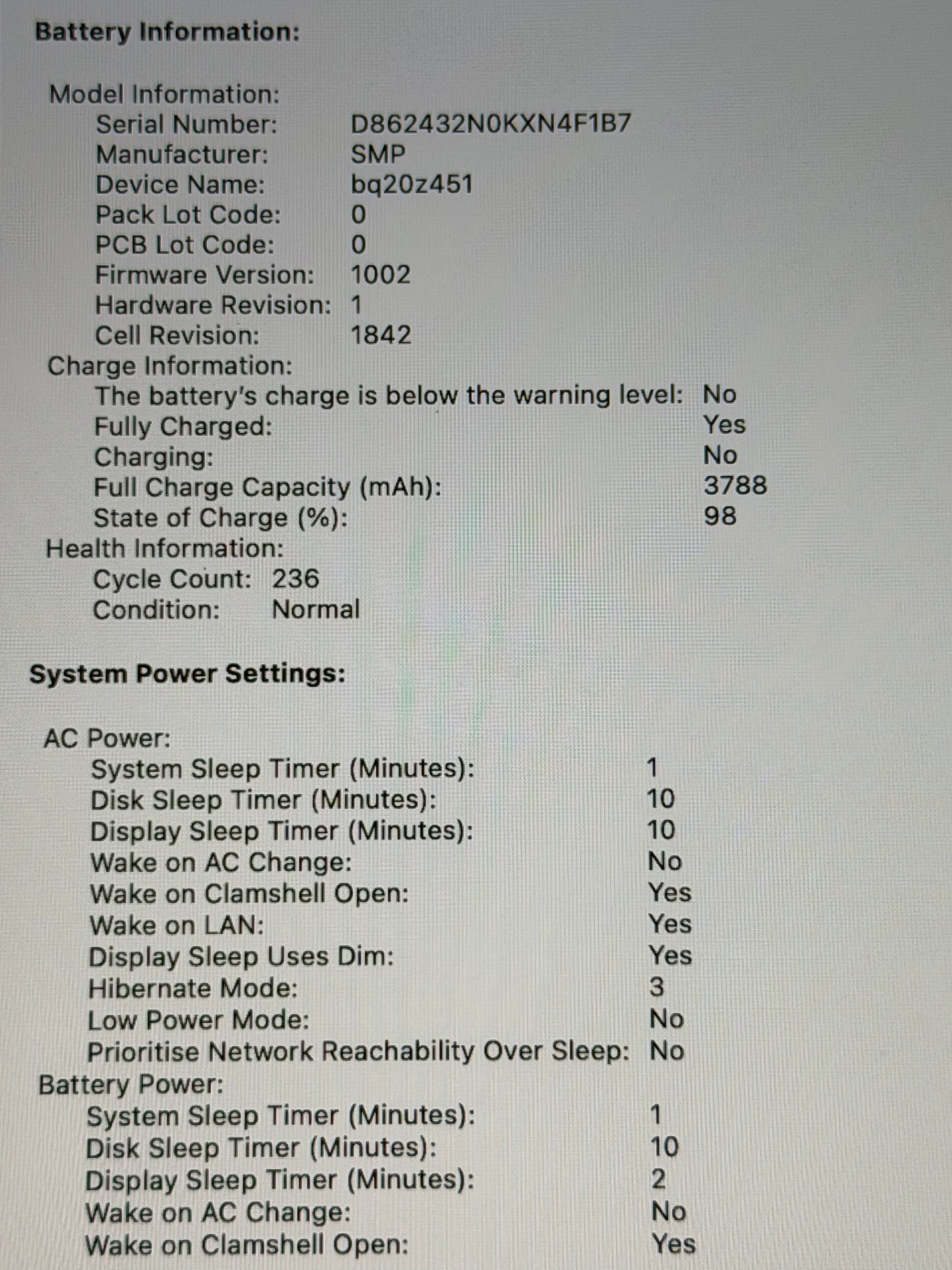 MacBook Air 13” M1 Chip 2020 8gb Ram 256gb